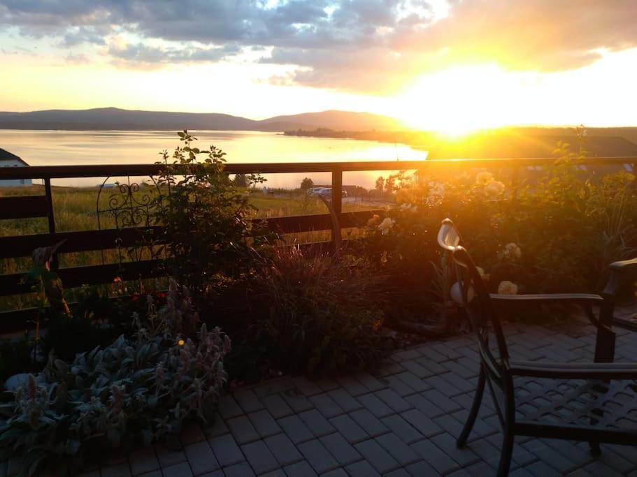 Apartman S Terasou A Vyhledem Na Jezero Lipno Kovarov  Экстерьер фото