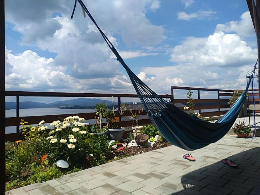 Apartman S Terasou A Vyhledem Na Jezero Lipno Kovarov  Экстерьер фото